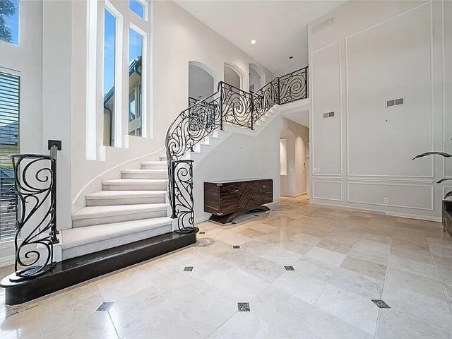 18403 Gibbons Drive, Dallas, TX 75287