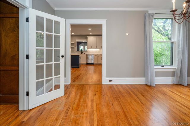 549 W Dunlap Street, Northville, MI 48167
