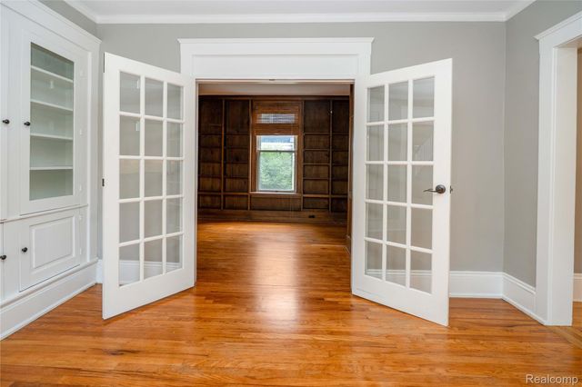 549 W Dunlap Street, Northville, MI 48167