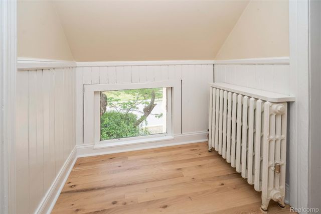 549 W Dunlap Street, Northville, MI 48167