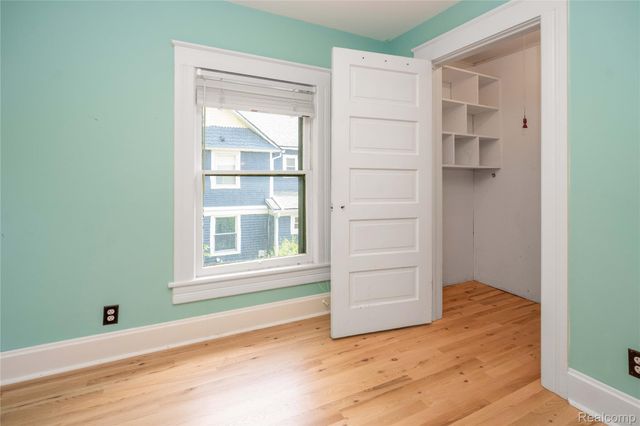 549 W Dunlap Street, Northville, MI 48167