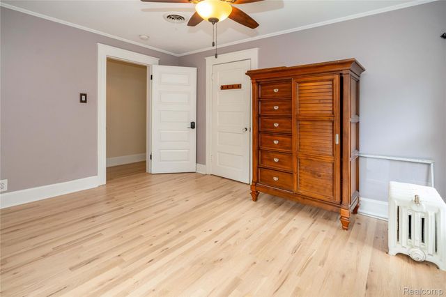 549 W Dunlap Street, Northville, MI 48167