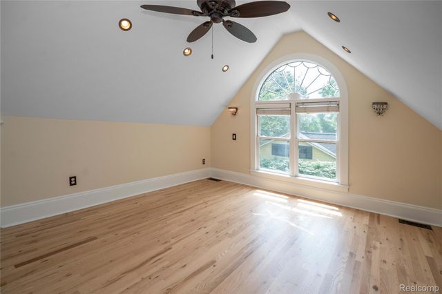 549 W Dunlap Street, Northville, MI 48167