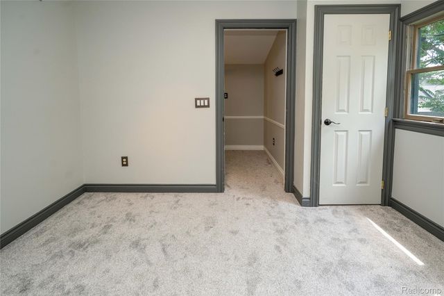549 W Dunlap Street, Northville, MI 48167