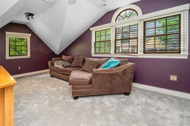 549 W Dunlap Street, Northville, MI 48167