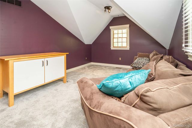 549 W Dunlap Street, Northville, MI 48167