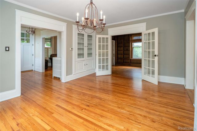 549 W Dunlap Street, Northville, MI 48167