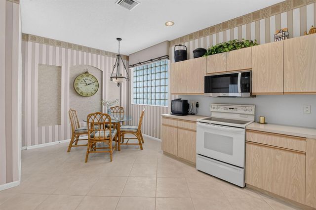 9773 Arbor View Drive S, Boynton Beach, FL 33437