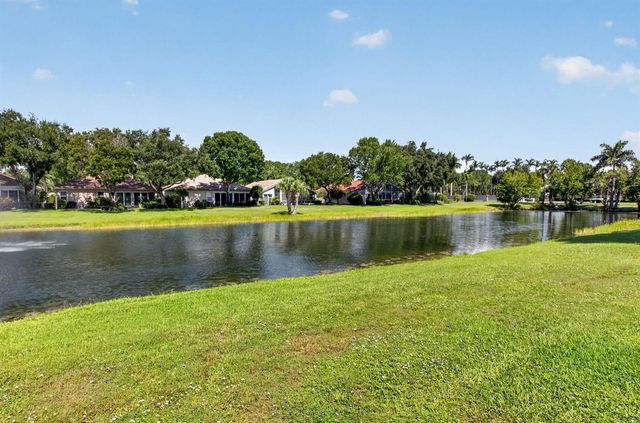 9773 Arbor View Drive S, Boynton Beach, FL 33437