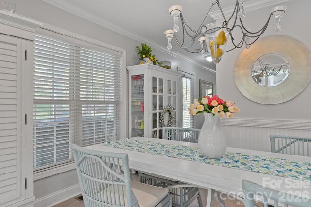 119 Friendly Lane, Asheville, NC 28806