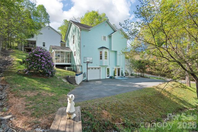 119 Friendly Lane, Asheville, NC 28806