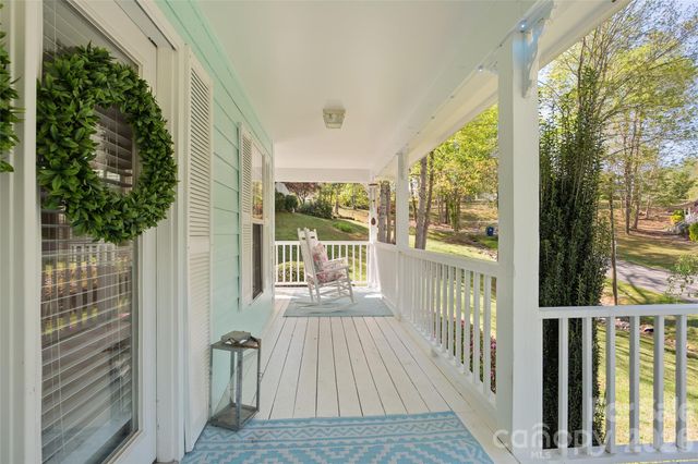 119 Friendly Lane, Asheville, NC 28806