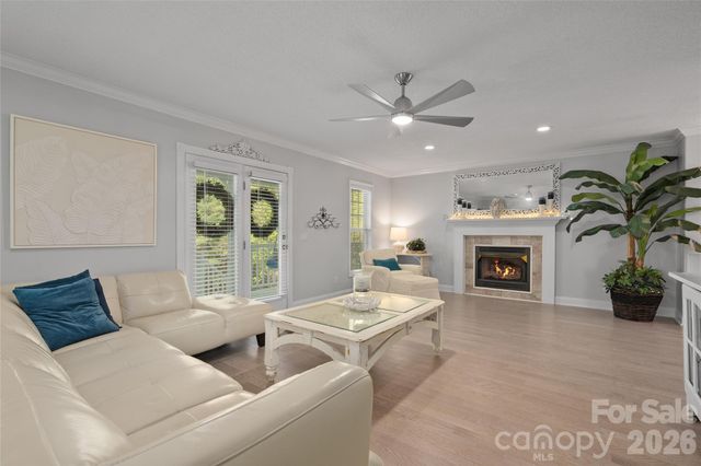 119 Friendly Lane, Asheville, NC 28806
