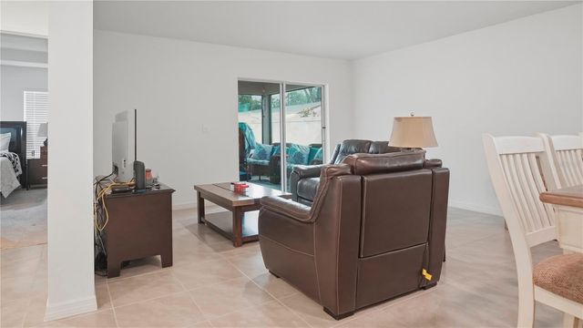 707 CHESTNUT LANE, Auburndale, FL 33823
