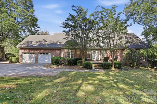 714 Bridgewater Drive, Monroe, NC 28112