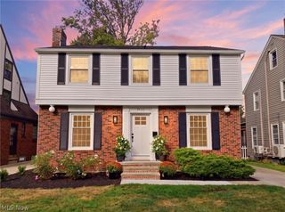 1920 Hampton Road, Rocky River, OH 44116