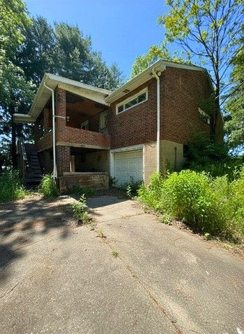 142 Franklin Ave., Center Twp, PA 15001