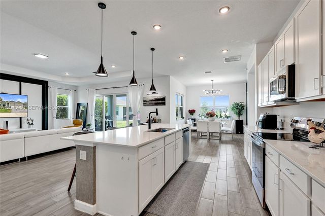 13909 SE Riversway Street, Port St. Lucie, Port St Lucie, FL 34984