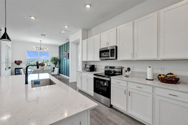 13909 SE Riversway Street, Port St. Lucie, Port St Lucie, FL 34984