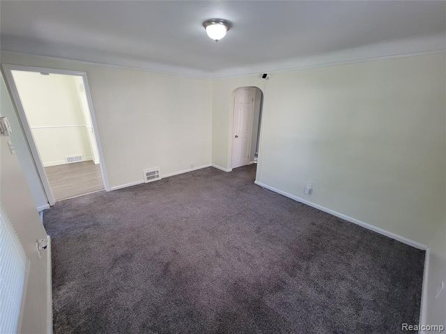 19162 Washtenaw Street, Harper Woods, MI 48225