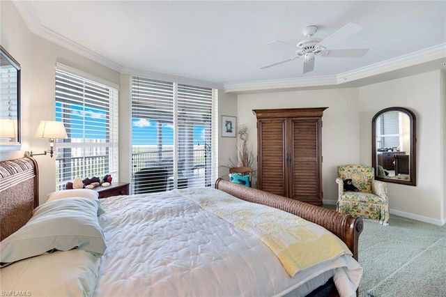 315 Dunes BLVD 707, Naples, FL 34110