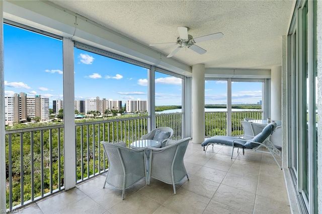 315 Dunes BLVD 707, Naples, FL 34110