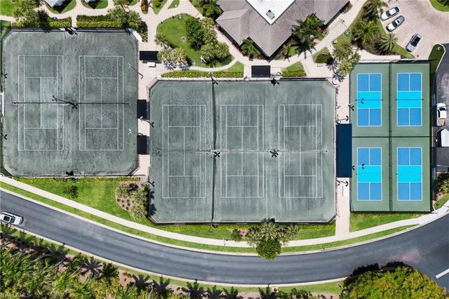 315 Dunes BLVD 707, Naples, FL 34110