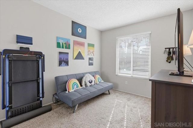 8170 Paradise Valley Ct, Spring Valley, CA 91977