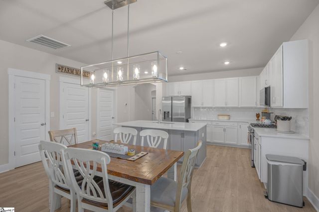 200 Jacqueline Road, Piedmont, SC 29673
