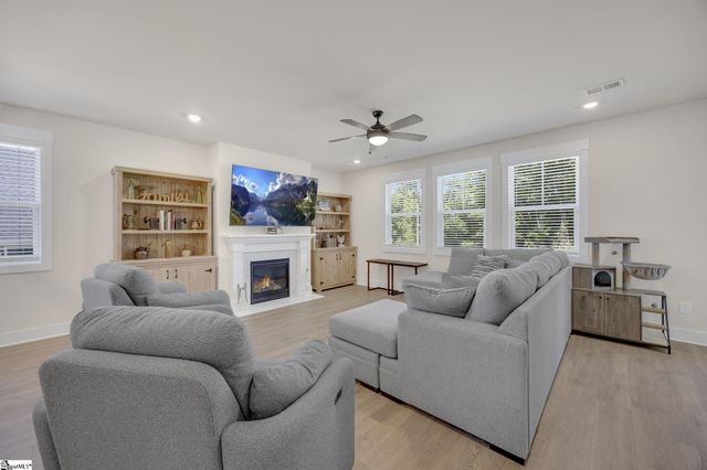 200 Jacqueline Road, Piedmont, SC 29673