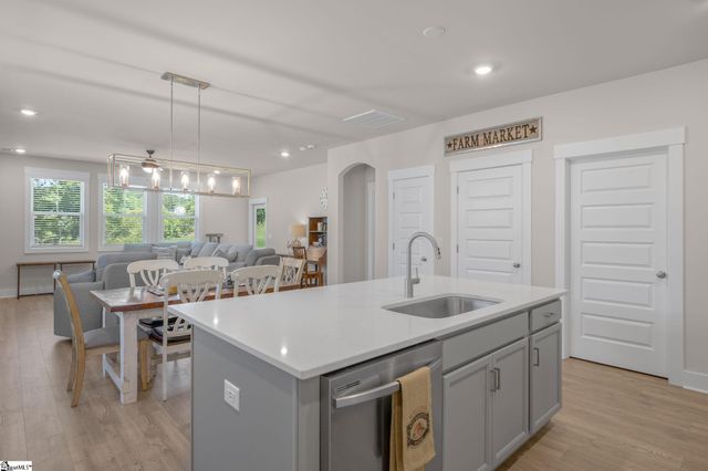 200 Jacqueline Road, Piedmont, SC 29673