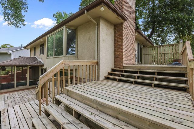 451 Rice Creek Terrace NE, Fridley, MN 55432