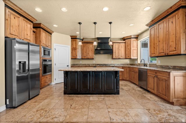 3480 E MACINTOSH CIR, Cottonwood Heights, UT 84121