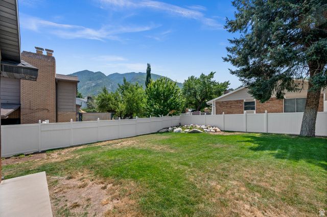 3480 E MACINTOSH CIR, Cottonwood Heights, UT 84121