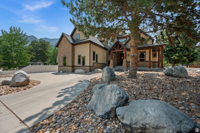 3480 E MACINTOSH CIR, Cottonwood Heights, UT 84121