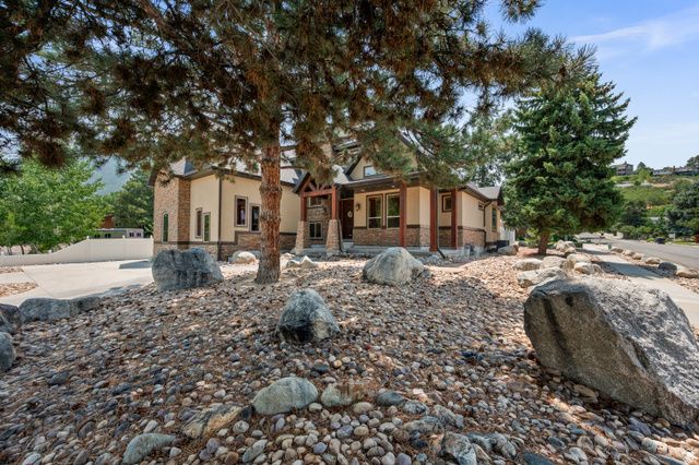 3480 E MACINTOSH CIR, Cottonwood Heights, UT 84121