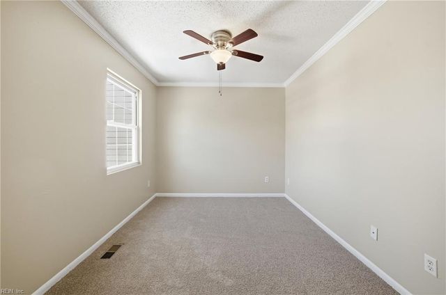 754 Spence CIR, Virginia Beach, VA 23462