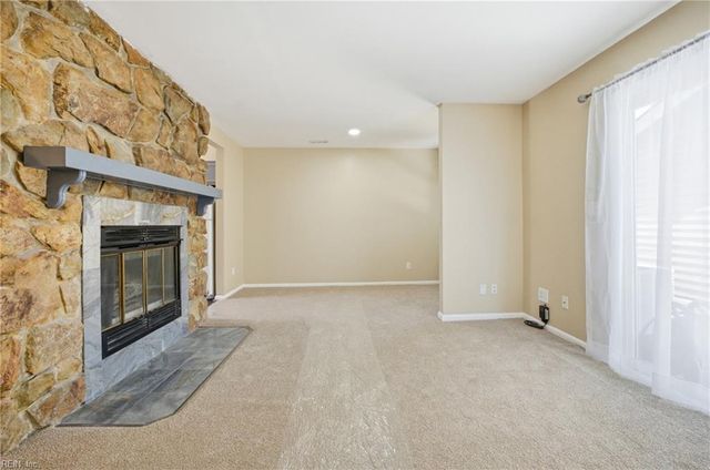 754 Spence CIR, Virginia Beach, VA 23462