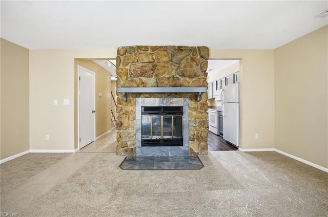 754 Spence CIR, Virginia Beach, VA 23462