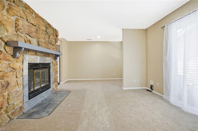 754 Spence CIR, Virginia Beach, VA 23462