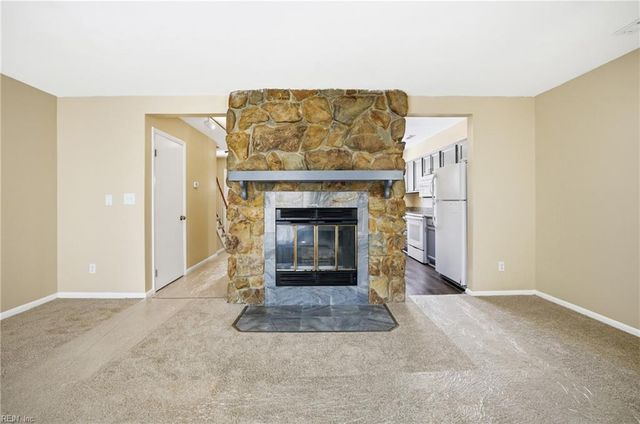 754 Spence CIR, Virginia Beach, VA 23462