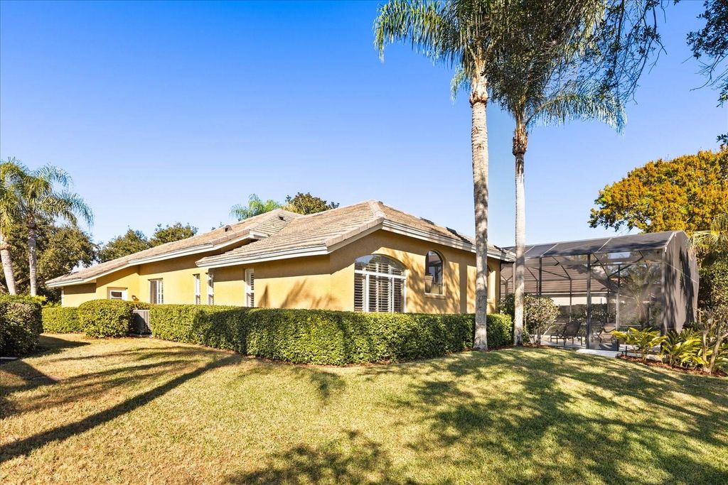 Image 36 of property listing at 253 PROMENADE CIRCLE, Lake Mary, FL 32746