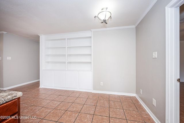 135 La Branche Avenue, Ocean Springs, MS 39564