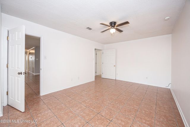 135 La Branche Avenue, Ocean Springs, MS 39564