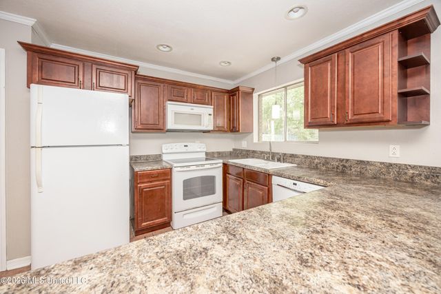 135 La Branche Avenue, Ocean Springs, MS 39564