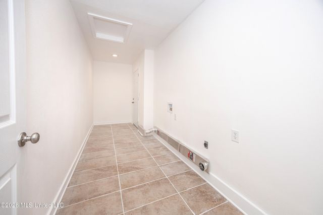 135 La Branche Avenue, Ocean Springs, MS 39564