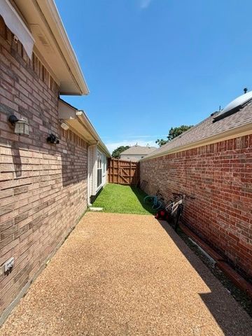 3021 Silver Springs Lane, Plano, TX 75025
