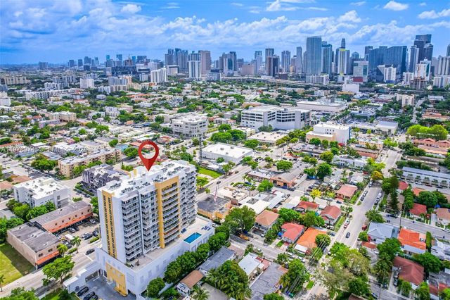 900 SW 8th St 1603, Miami, FL 33130