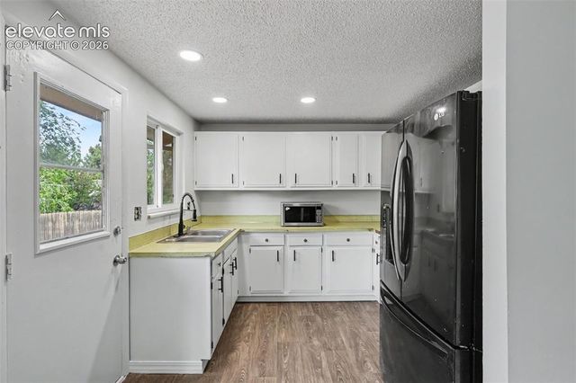 4545 S Anjelina Circle, Colorado Springs, CO 80916