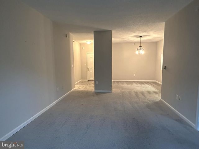 2904 N LEISURE WORLD BLVD #211, Silver Spring, MD 20906